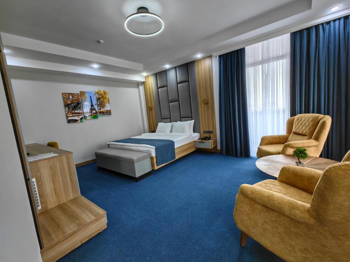 Shymkent Park Hotel Kültér fotó